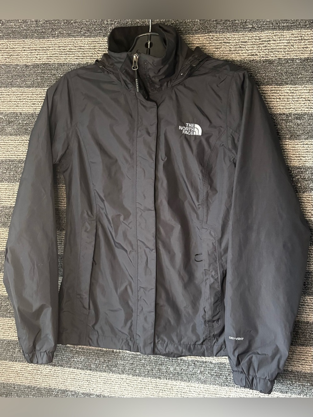 The North Face Dryvent Black Hooded Rain Jacket Women’s XS EUC